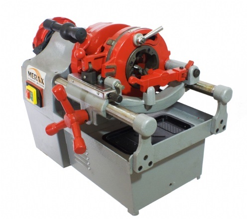 Imagem da máquina rosqueadeira Merax no modelo Z1T-R2.